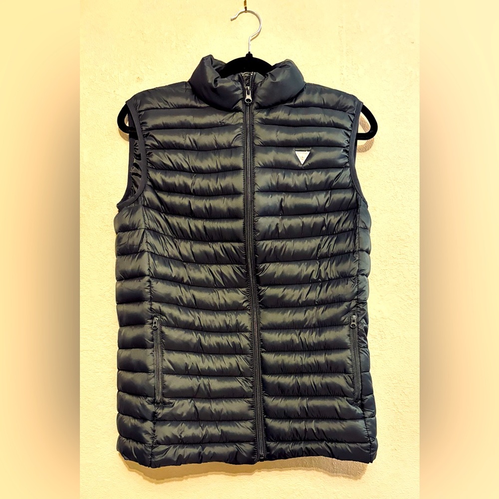 Black Guess Light Puffer Vest - Large